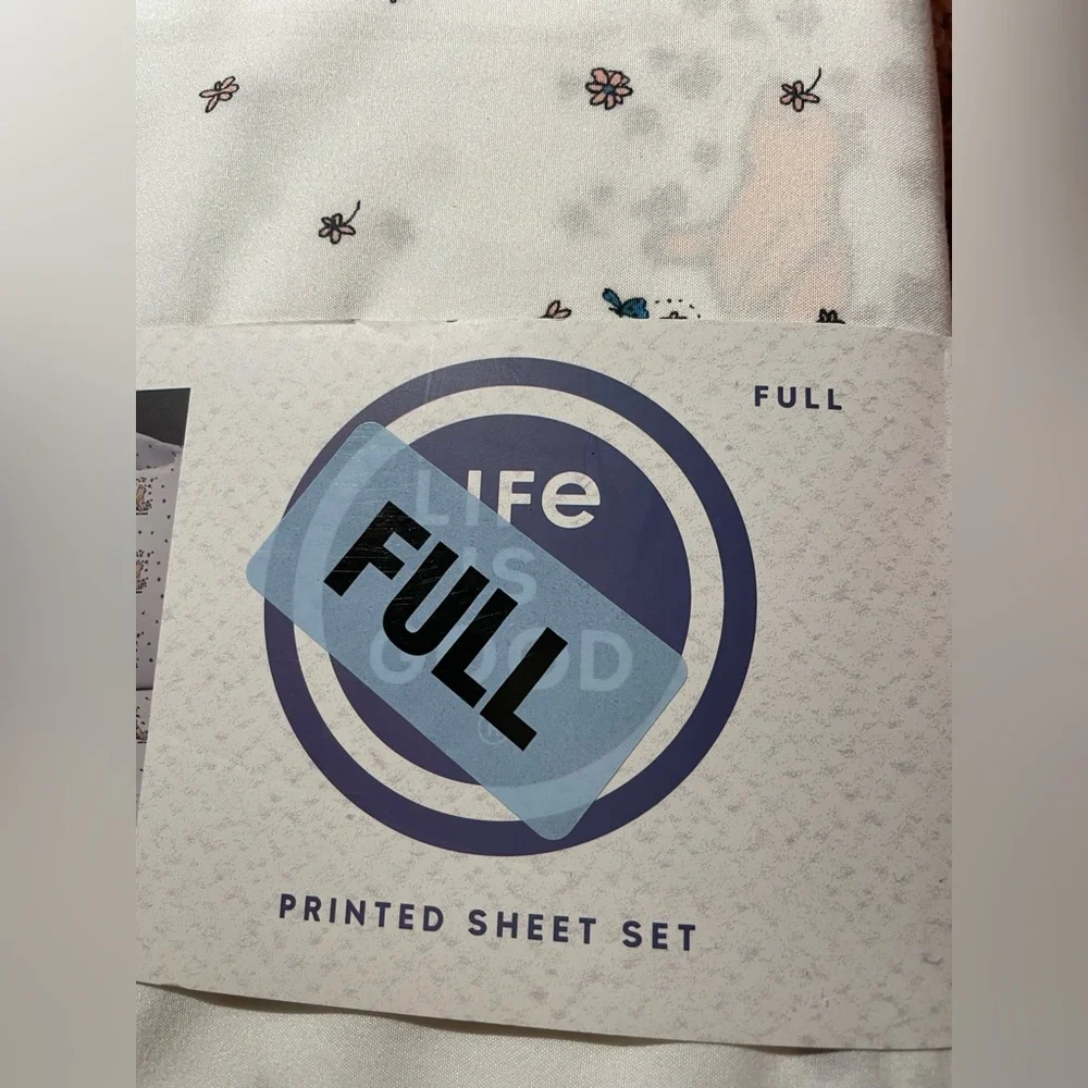 NWT Original Winnie the Pooh and Dainty Floral Detail Patterned Full Sheet Set - Picture 6 of 6